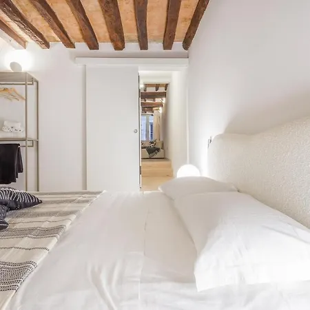 Pietra Di Piazza Grande - Rua Frati 34 Palace By Movebnb * Modena
