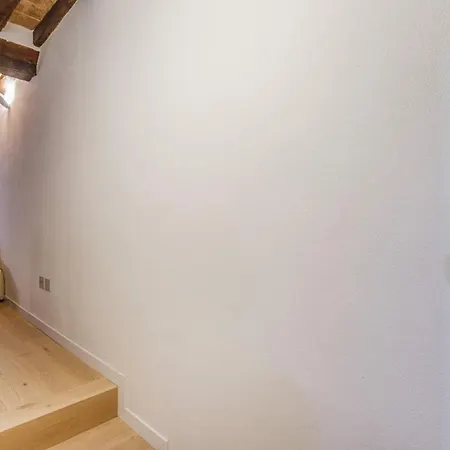Pietra Di Piazza Grande - Rua Frati 34 Palace By Movebnb Apartmán *