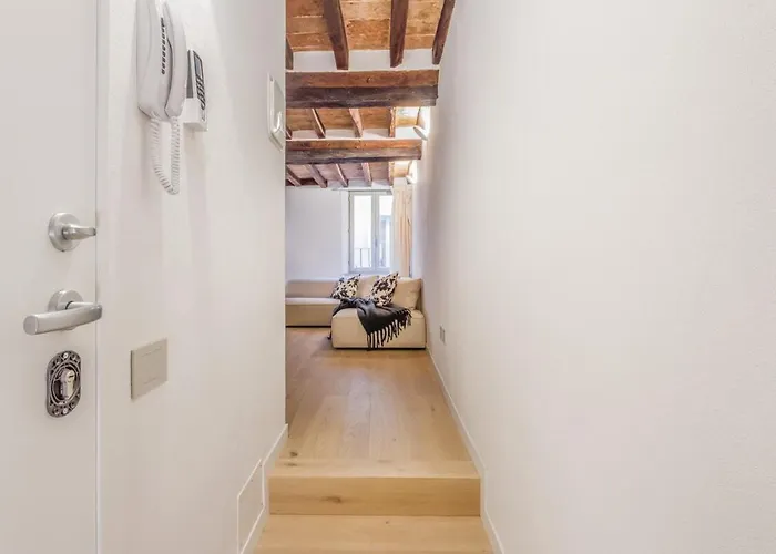 Pietra Di Piazza Grande - Rua Frati 34 Palace By Movebnb *