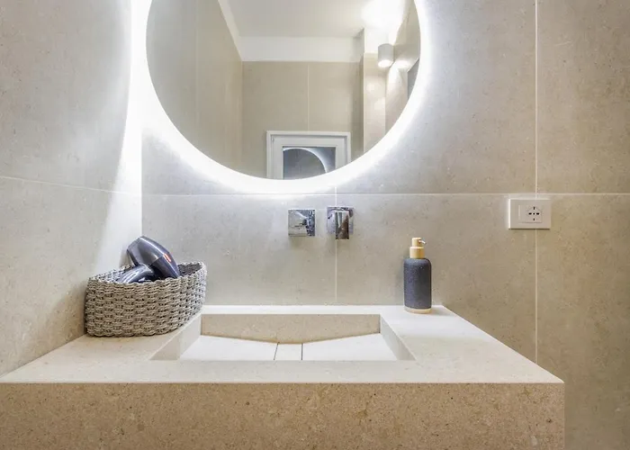 Pietra Di Piazza Grande - Rua Frati 34 Palace By Movebnb