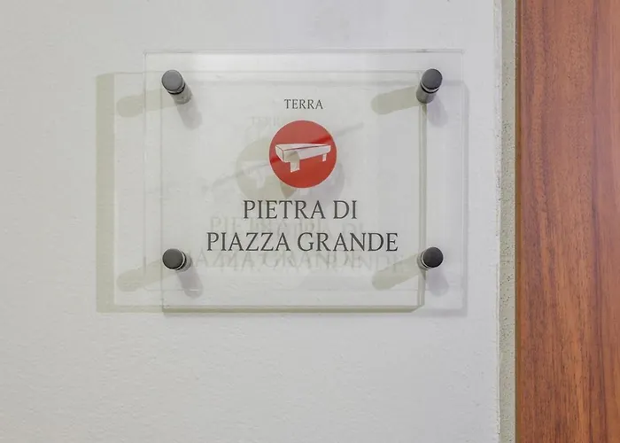 Pietra Di Piazza Grande - Rua Frati 34 Palace By Movebnb *